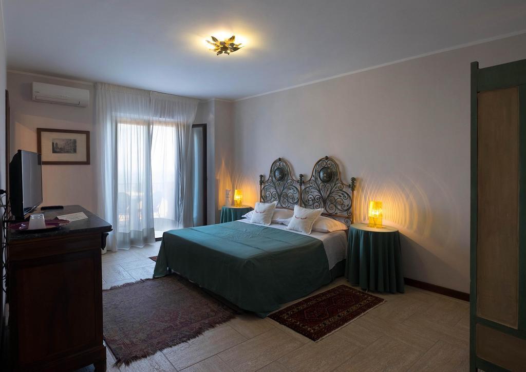 Casa Mathea Villa Taormina Eksteriør billede