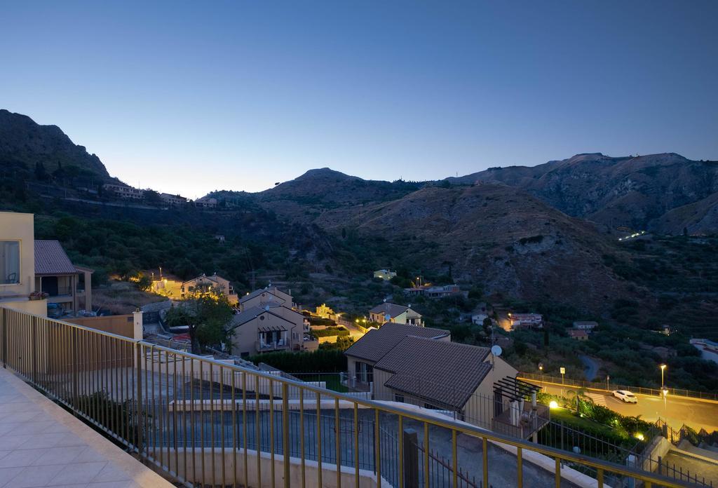 Casa Mathea Villa Taormina Eksteriør billede
