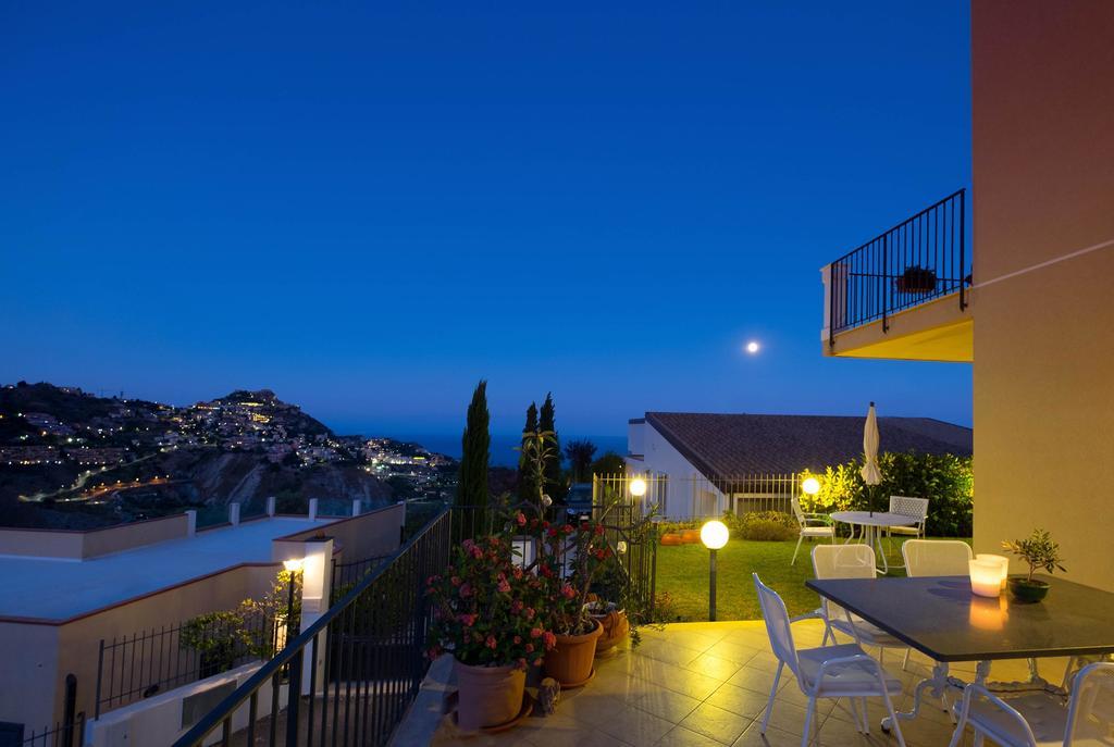 Casa Mathea Villa Taormina Eksteriør billede